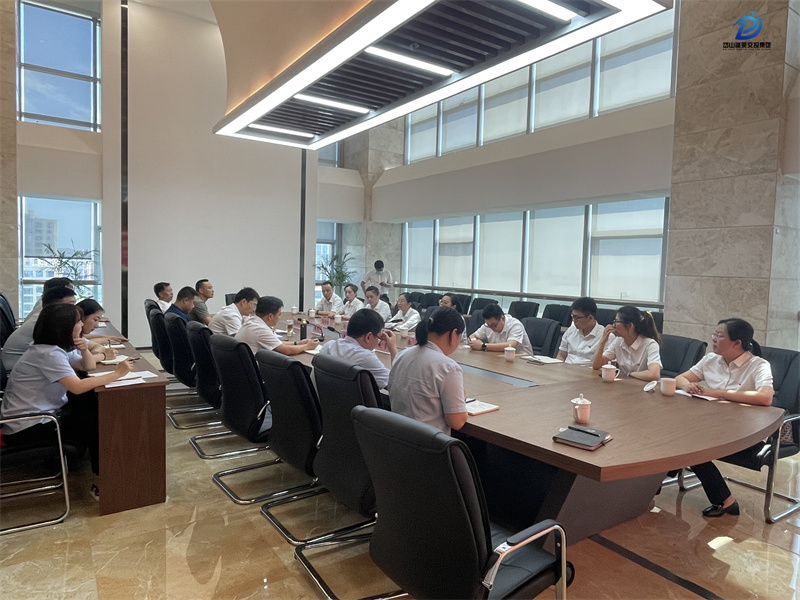 结对共建聚合力 互促互赢共提升（会议室图斜图）.jpg